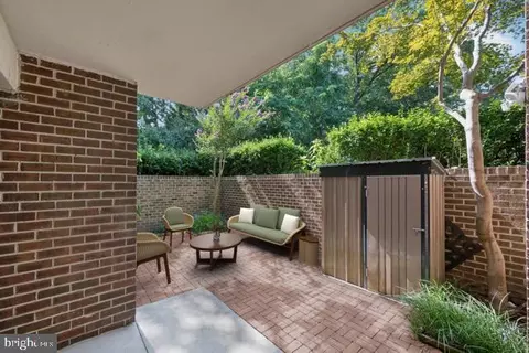Exterior - 2016 Coleridge Dr #24-102, Silver Spring, MD 20902 photo 1 of 2