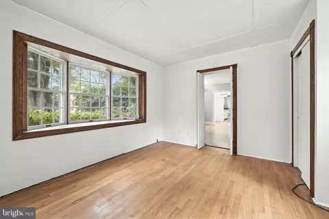 9330 Caroline Ave, Silver Spring, MD 20901 photo 6
