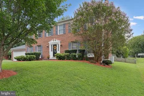 Exterior - 136 Amberleigh Dr, Silver Spring, MD 20905 photo 2 of 6