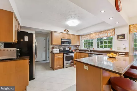 Kitchen - 136 Amberleigh Dr, Silver Spring, MD 20905 photo 1 of 2