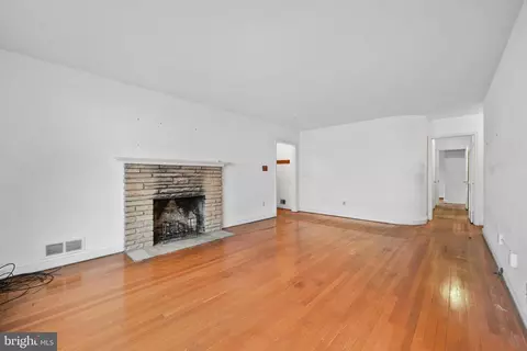 Living - 1205 Burton St, Silver Spring, MD 20910 photo 2 of 4