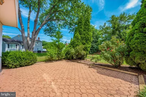 Exterior - 17125 Hoskinson Rd, Poolesville, MD 20837 photo 6 of 15