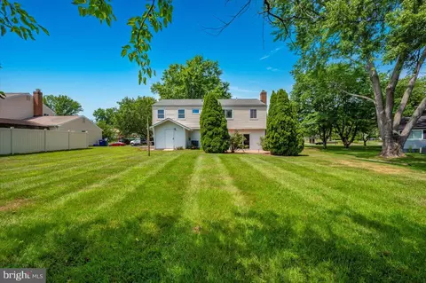 Exterior - 17125 Hoskinson Rd, Poolesville, MD 20837 photo 11 of 15