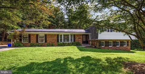 17305 Twin Ridge Ct, Silver Spring, MD 20905