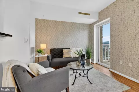 Living - 930 Wayne Ave #1004, Silver Spring, MD 20910 photo 2 of 2