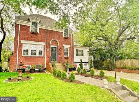 820 Sligo Ave, Silver Spring, MD 20910 photo 1