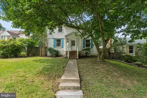 9118 Bradford Rd, Silver Spring, MD 20901