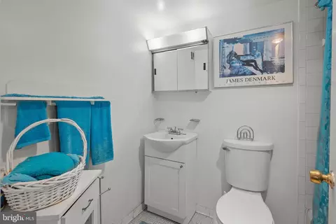 Bath - 8830 Piney Branch Rd #206, Silver Spring, MD 20903 photo 2 of 2
