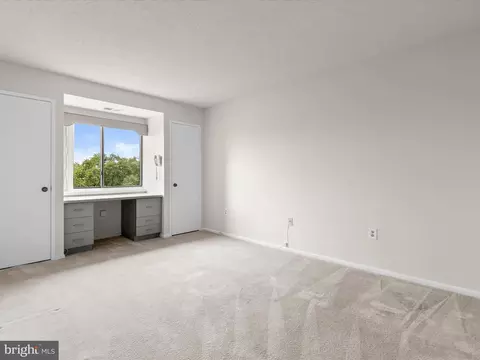 Bedroom - 15101 Interlachen Dr #1-914, Silver Spring, MD 20906 photo 7 of 8