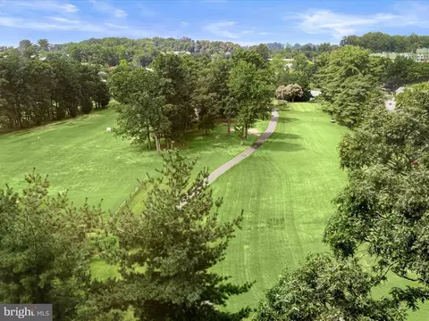 View/Area - 15101 Interlachen Dr #1-914, Silver Spring, MD 20906 photo 1 of 2