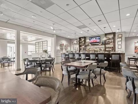 Dining - 15101 Interlachen Dr #1-914, Silver Spring, MD 20906 photo 3 of 5