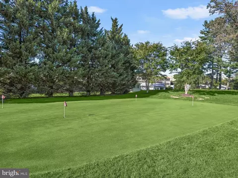 Exterior - 15101 Interlachen Dr #1-914, Silver Spring, MD 20906 photo 5 of 11