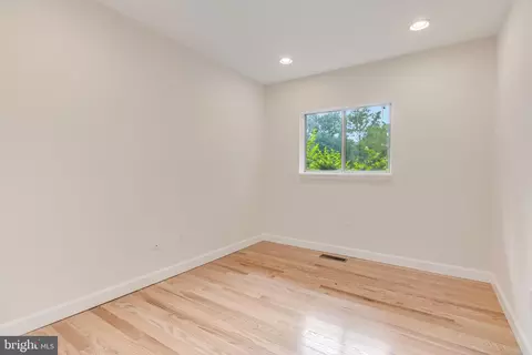 13211 Lutes Dr, Silver Spring, MD 20906 photo 24
