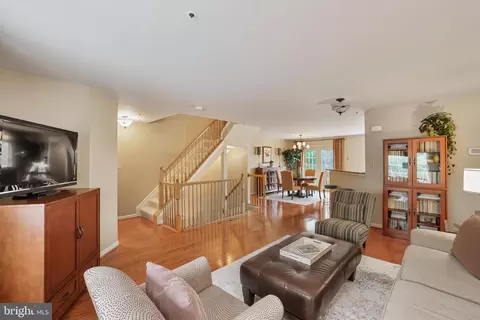 2128 Elm Tree Ln, Silver Spring, MD 20906 photo 19