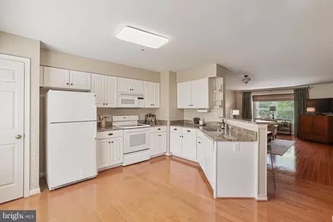 2128 Elm Tree Ln, Silver Spring, MD 20906 photo 15