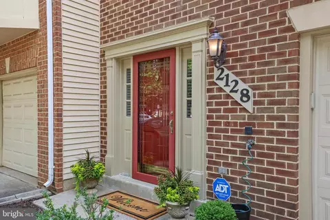 2128 Elm Tree Ln, Silver Spring, MD 20906 photo 3