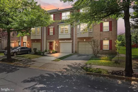 2128 Elm Tree Ln, Silver Spring, MD 20906