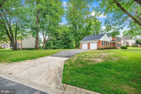 13517 Middlevale Ln, Silver Spring, MD 20906 photo 2
