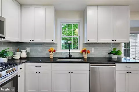 13517 Middlevale Ln, Silver Spring, MD 20906 photo 13