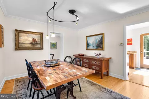 Dining - 9601 Sutherland Rd, Silver Spring, MD 20901 photo 1 of 4