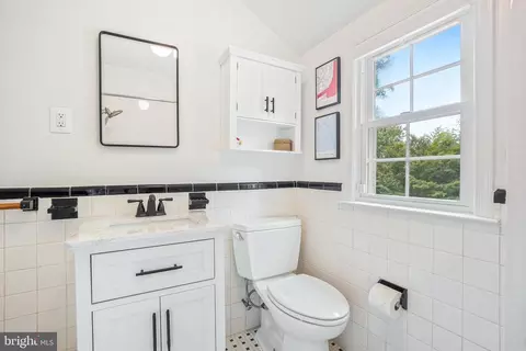 416 Deerfield Ave, Silver Spring, MD 20910 photo 21