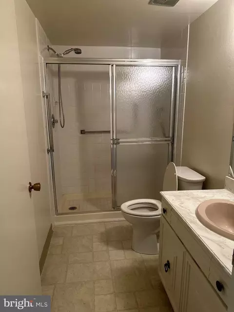 3618 Gleneagles Dr #7-2E, Silver Spring, MD 20906 photo 10