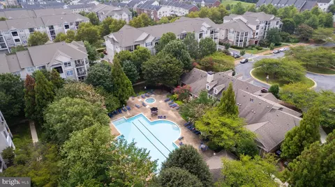 19625 Galway Bay Cir #202, Germantown, MD 20874
