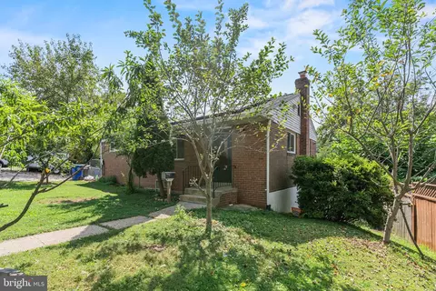 11402 Monterrey Dr, Silver Spring, MD 20902 photo 1