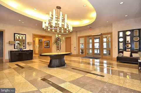11700 Old Georgetown Rd #1312, North Bethesda, MD 20852