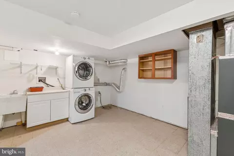 1900 Briggs Rd, Silver Spring, MD 20906 photo 30