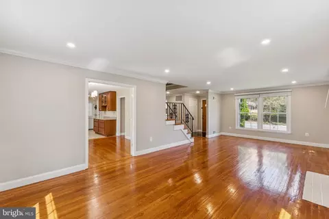 1900 Briggs Rd, Silver Spring, MD 20906 photo 6