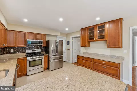 1900 Briggs Rd, Silver Spring, MD 20906 photo 12