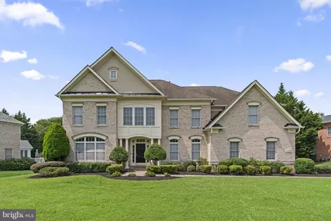 12508 Grey Fox Ln, Potomac, MD 20854