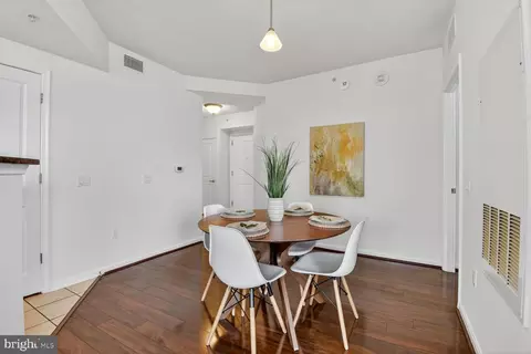 Dining - 930 Wayne Ave #1210, Silver Spring, MD 20910 photo 1 of 2