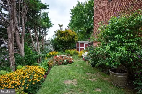 Exterior - 11904 Bluhill Rd, Silver Spring, MD 20902 photo 12 of 13