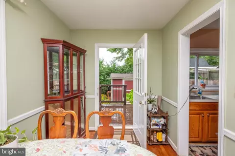 Entry Way - 11904 Bluhill Rd, Silver Spring, MD 20902 photo 3 of 5