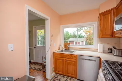 Kitchen - 11904 Bluhill Rd, Silver Spring, MD 20902 photo 2 of 3