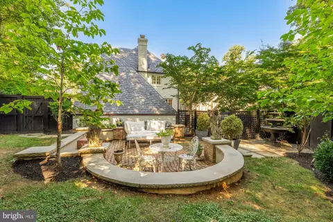 Exterior - 3110 Rolling Rd, Chevy Chase, MD 20815 photo 9 of 17