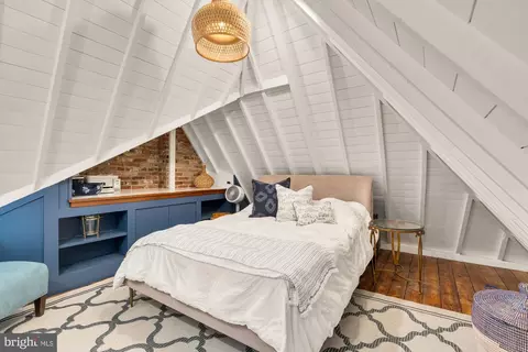 Bedroom - 3110 Rolling Rd, Chevy Chase, MD 20815 photo 11 of 12