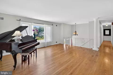 1504 Colesberg St, Silver Spring, MD 20905 photo 4