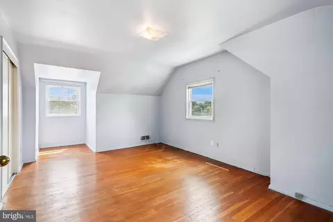 Bedroom - 9507 Adelphi Rd, Silver Spring, MD 20903 photo 4 of 8