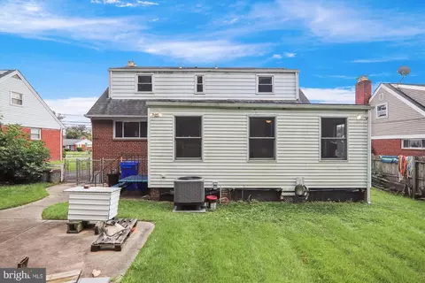 Exterior - 9507 Adelphi Rd, Silver Spring, MD 20903 photo 3 of 4