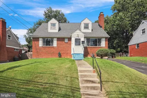 9507 Adelphi Rd, Silver Spring, MD 20903