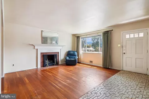 Living - 9507 Adelphi Rd, Silver Spring, MD 20903 photo 2 of 5