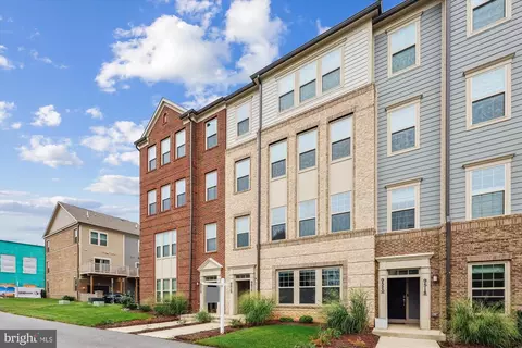 9514 Fields Rd #9514, Gaithersburg, MD 20878