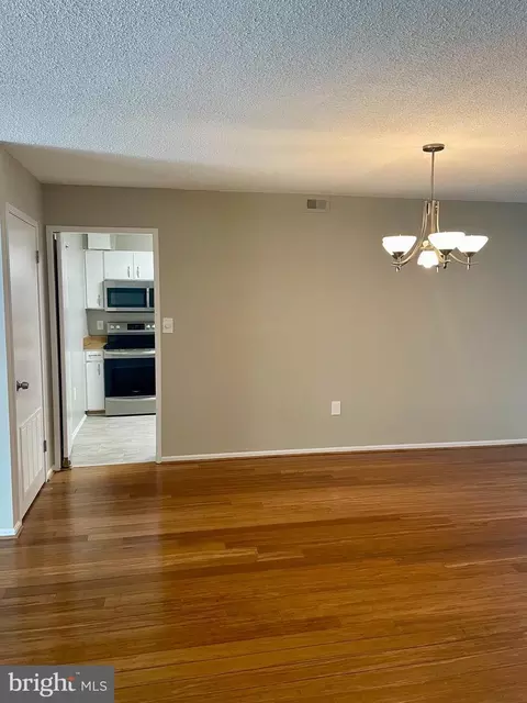15107 Interlachen Dr #2-415, Silver Spring, MD 20906 photo 5