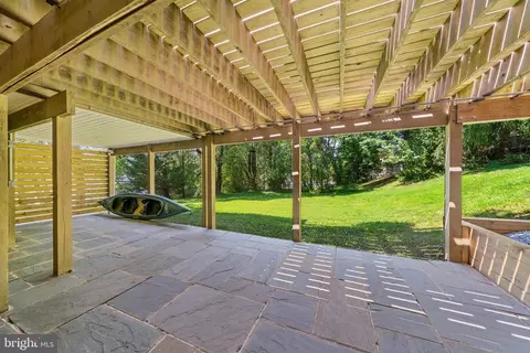 Exterior - 601 Stone House Ln, Silver Spring, MD 20905 photo 14 of 23