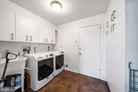 Other - 601 Stone House Ln, Silver Spring, MD 20905 photo 15 of 34