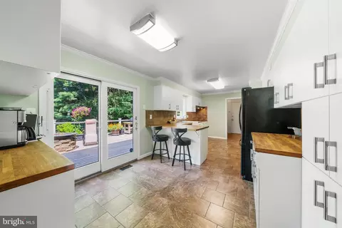Other - 601 Stone House Ln, Silver Spring, MD 20905 photo 10 of 34