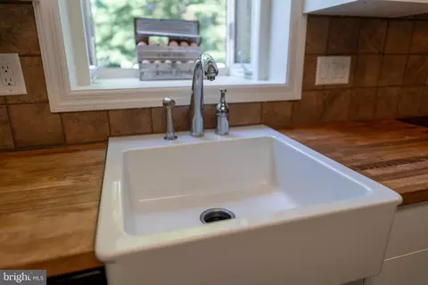 Other - 601 Stone House Ln, Silver Spring, MD 20905 photo 8 of 34